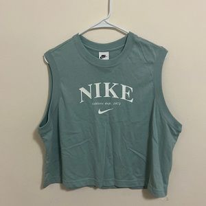 Nike tank top. XL.